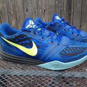 Kobe Mentality size 9.5